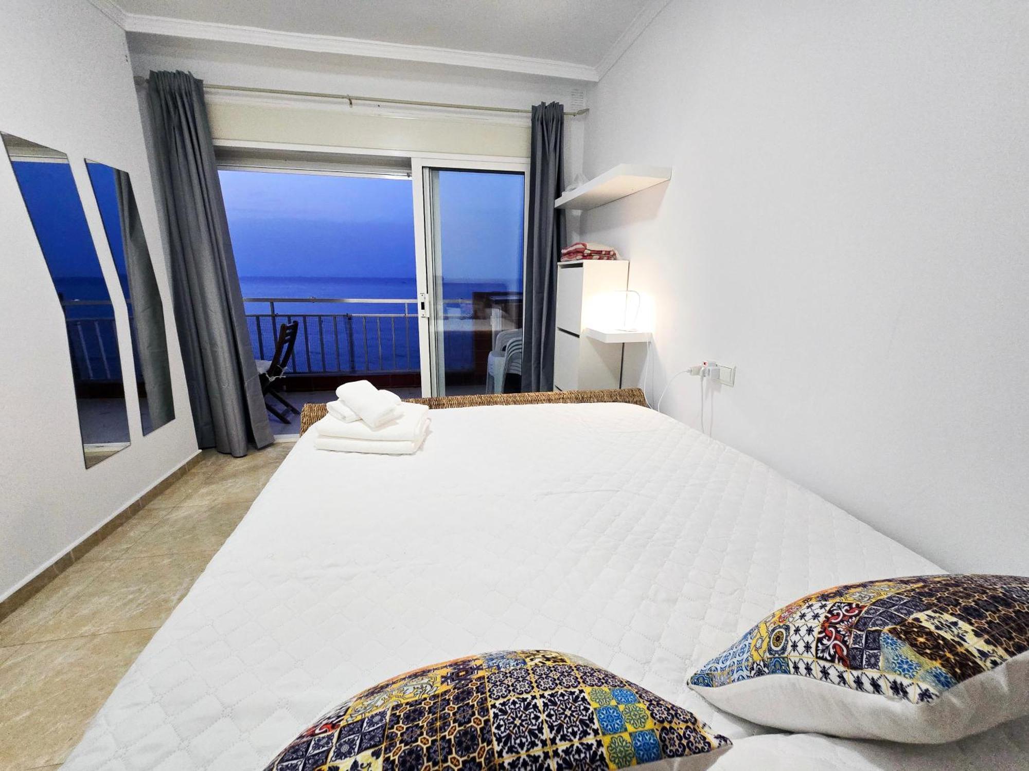 Appartamento Aa Guest - Sky Center Beachfront Sea Views Eco *